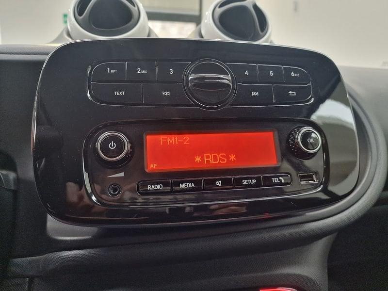 smart fortwo fortwo 70 1.0 Youngster