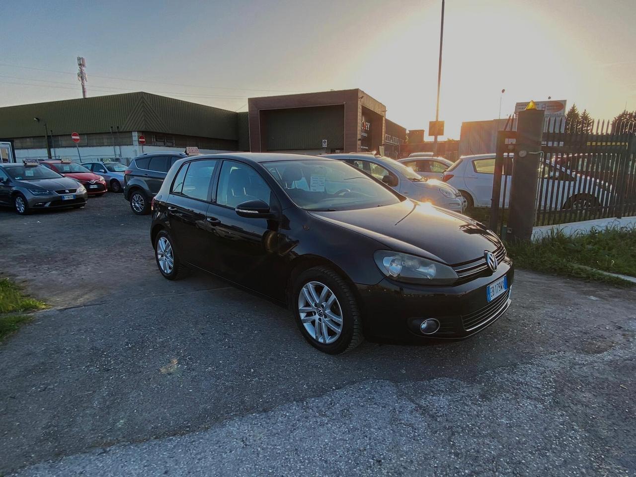 Volkswagen Golf 1.6 TDI DPF 5p. Highline