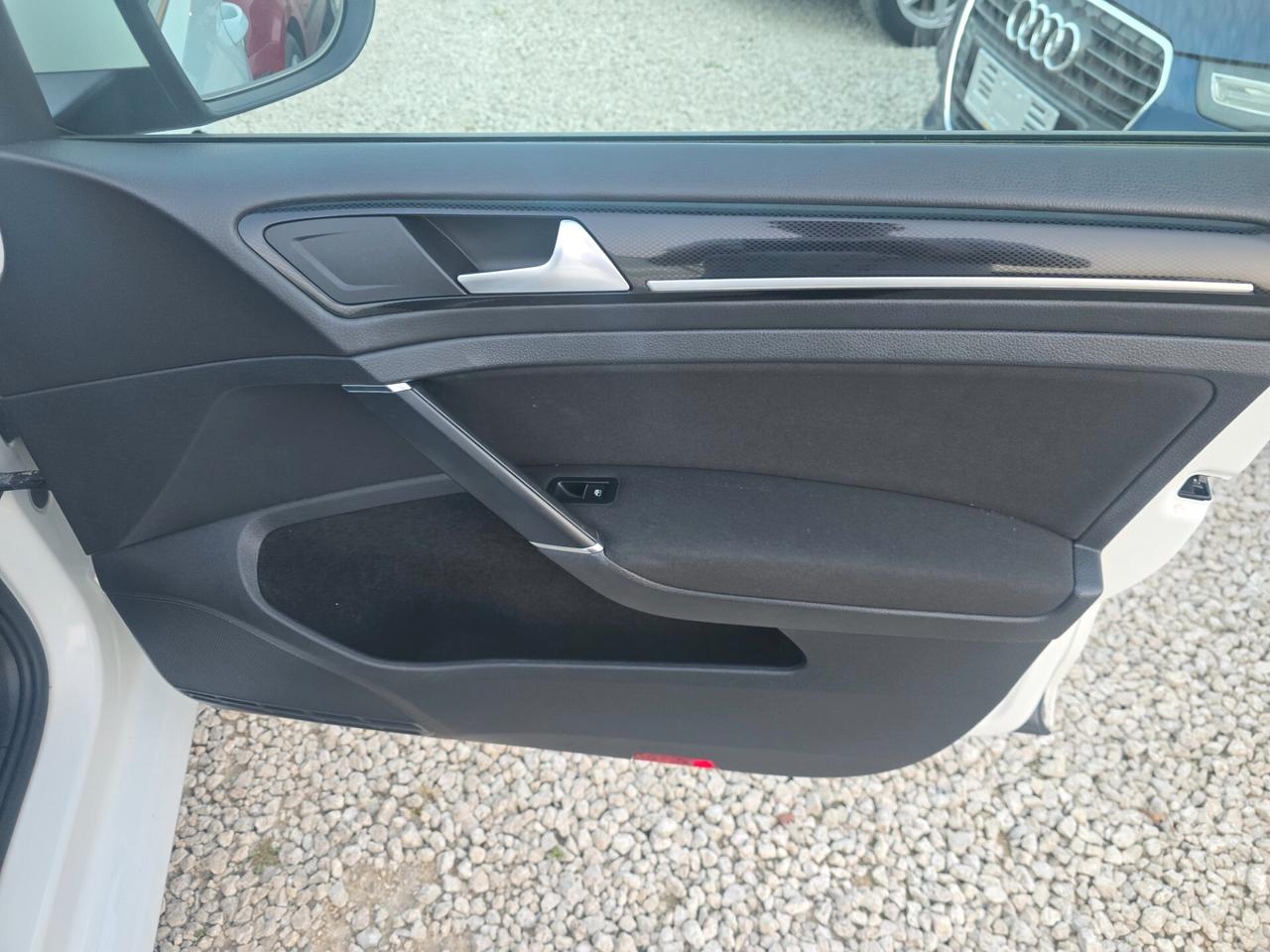 Volkswagen Golf 1.6 TDI 110 CV 5p. Business BlueMotion Technology