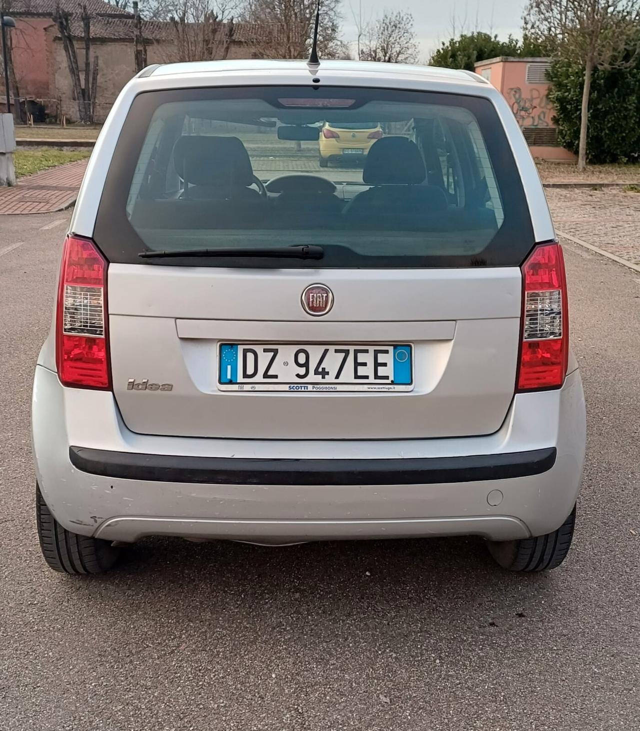 Fiat Idea 1.4 BlackEnergy GPL