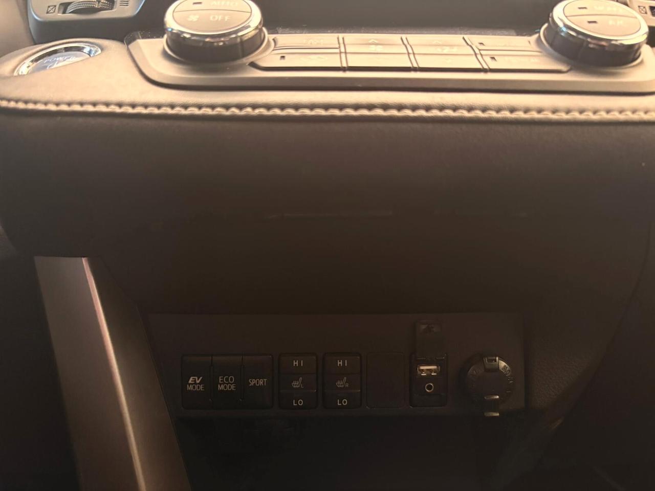 Toyota RAV 4 RAV4 2.5 Hybrid 2WD Style