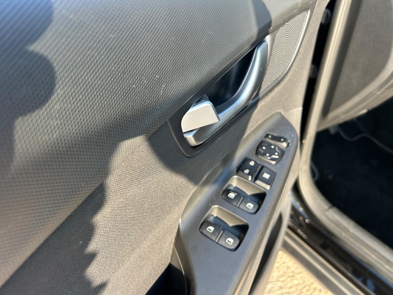 Hyundai Kona 1.0 T-GDI Hybrid 48V iMT XLine+