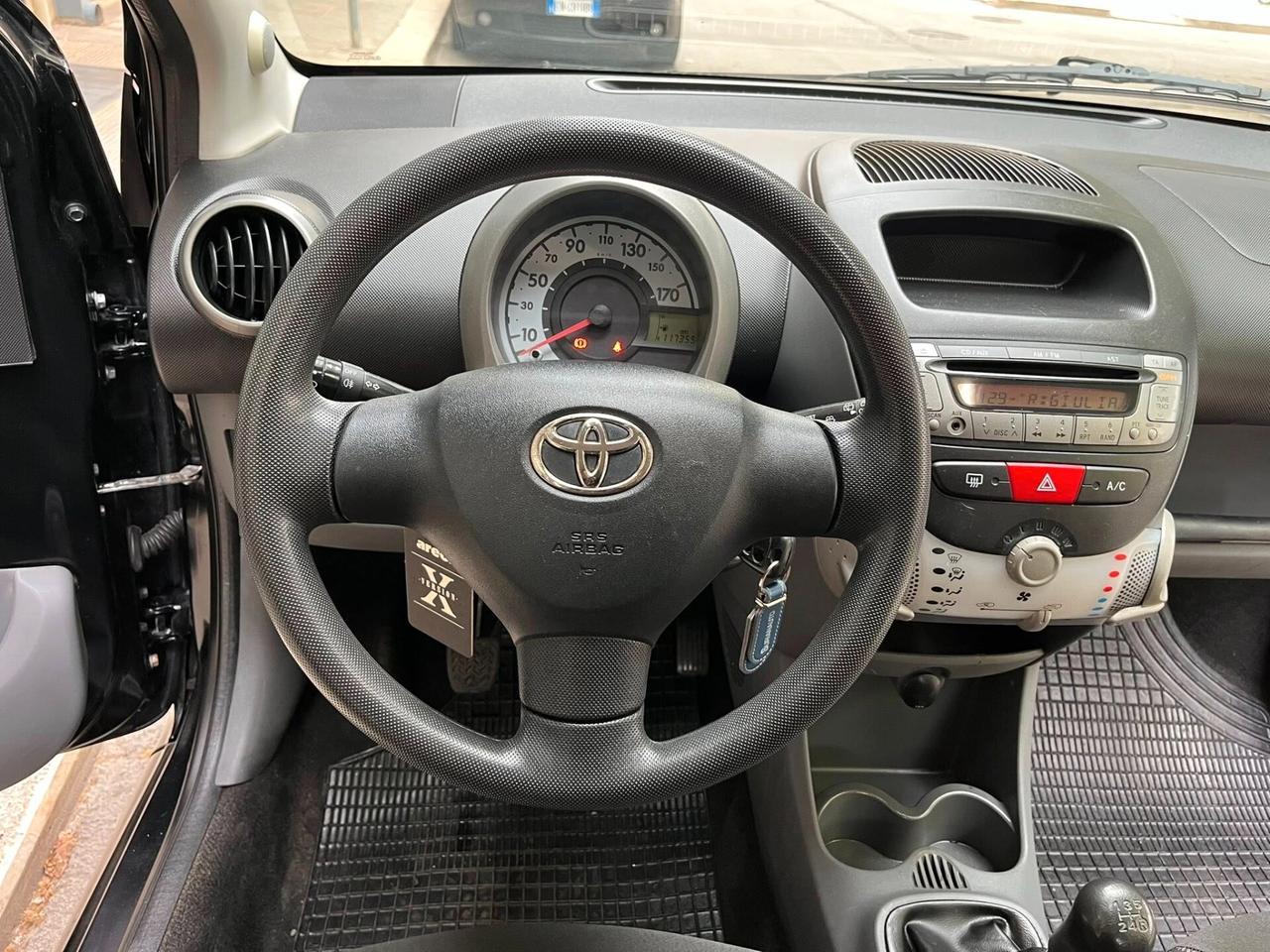 Toyota Aygo 1.0 12V VVT-i 5 porte Now