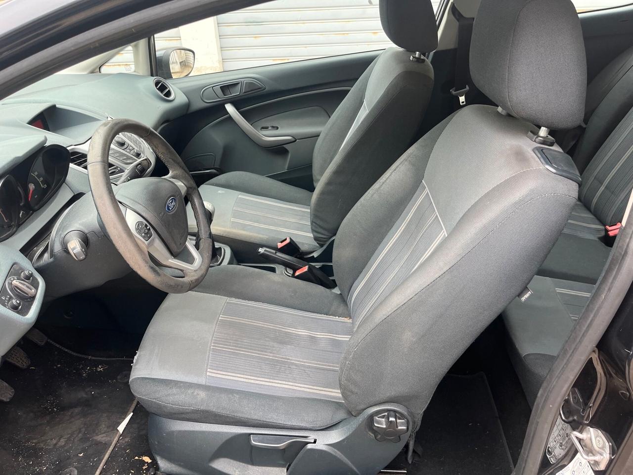 Ford Fiesta 1.4 3 porte Bz.- GPL Titanium MOTORE SOSTITUITO