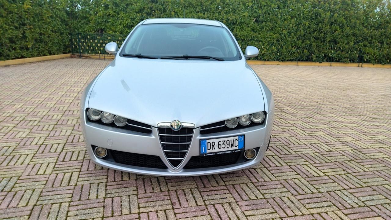 Alfa Romeo 159 1.9 JTDm Sportwagon