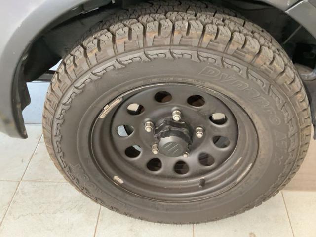 SUZUKI Jimny 1.3i 16V cat 4WD JLX