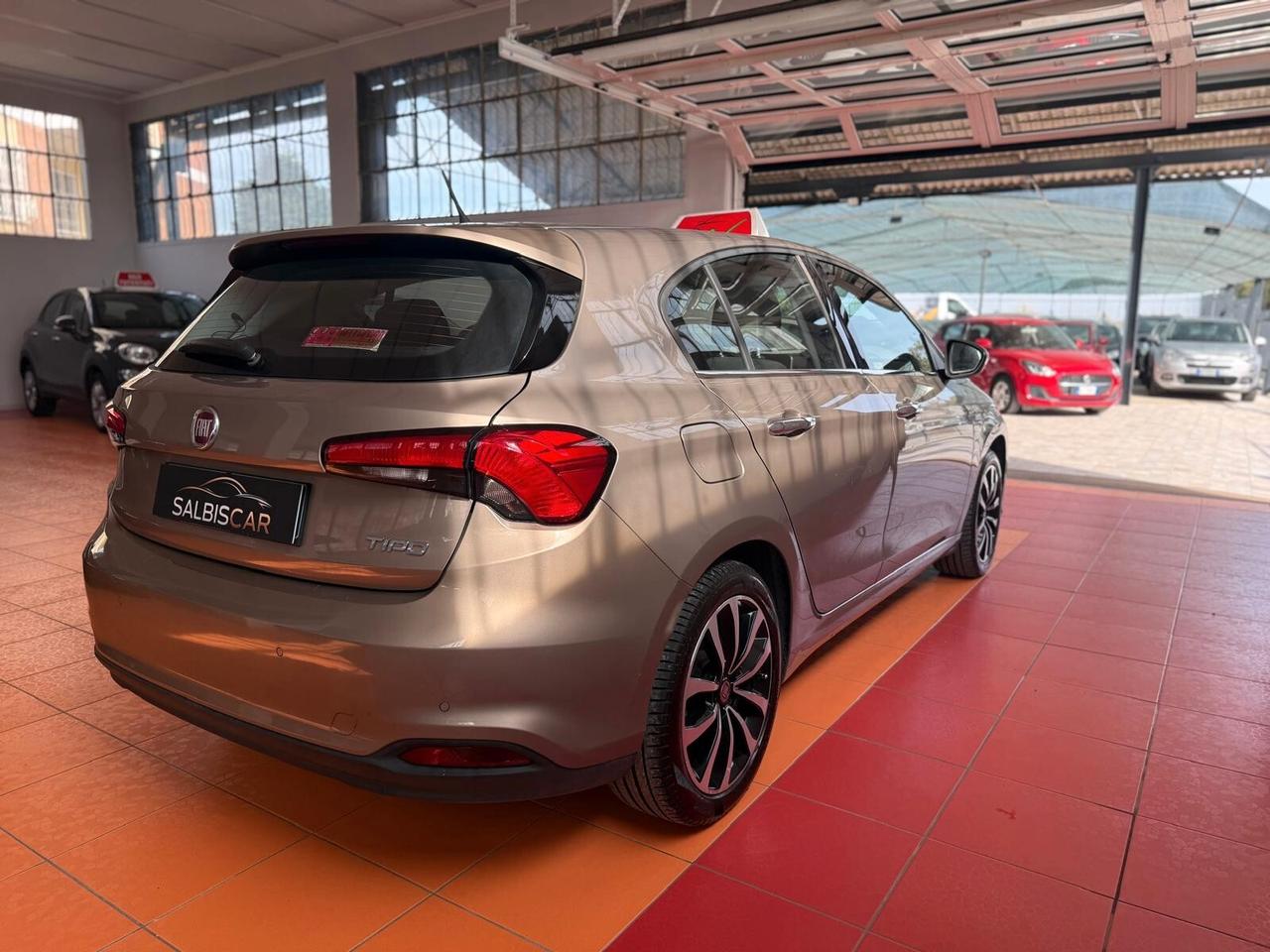 Fiat Tipo 1.6 Mjt S&S 5 porte Lounge