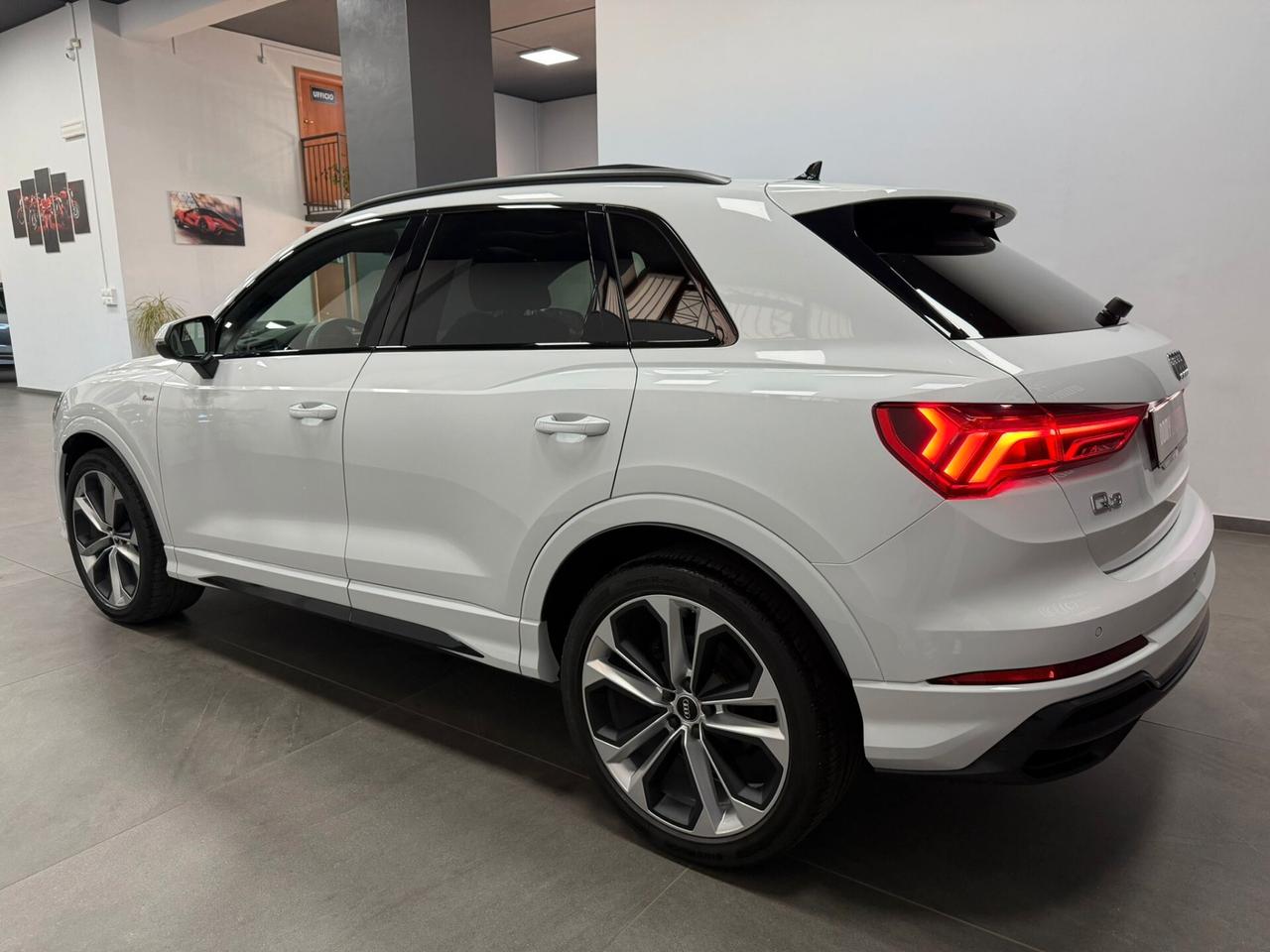 Audi Q3 SUV 35 TDI S-tronic S-line Edition