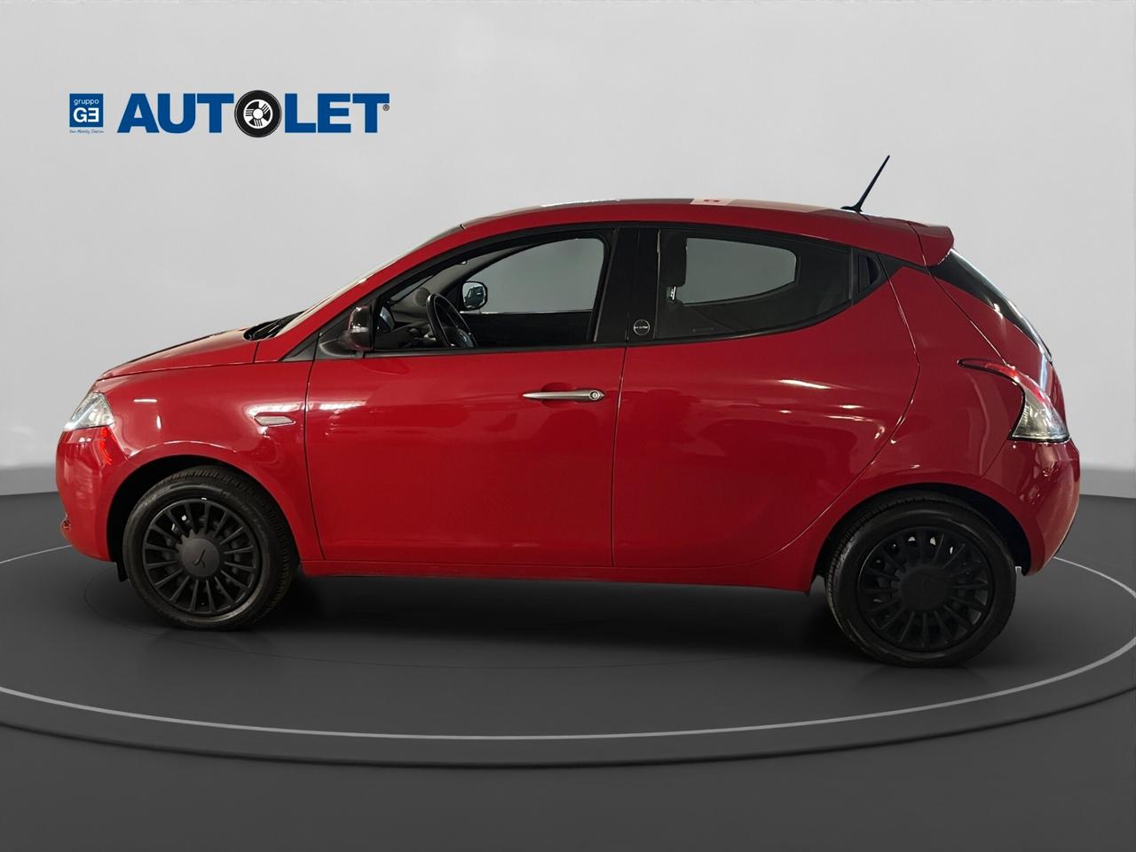 Lancia Ypsilon 1.0 FireFly 5 porte S&S Hybrid Ecochic Silver 70CV
