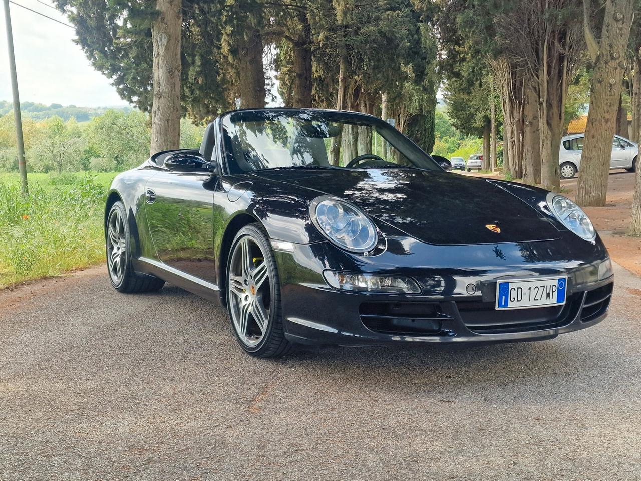 Porsche 911 Carrera Cabriolet