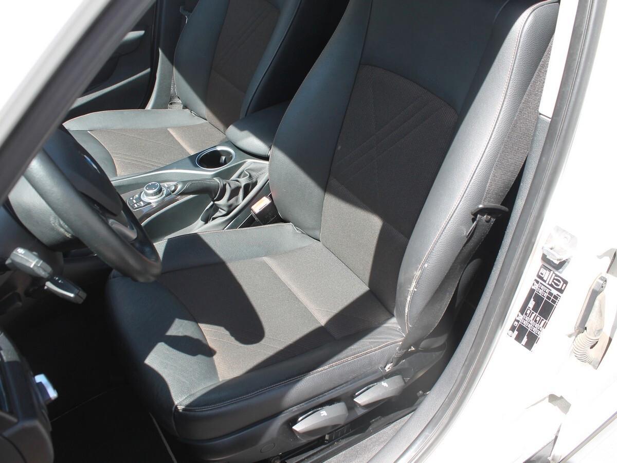 Bmw X1 sDrive16d X Line Aut MixPelle Navi PDC Led Privacy