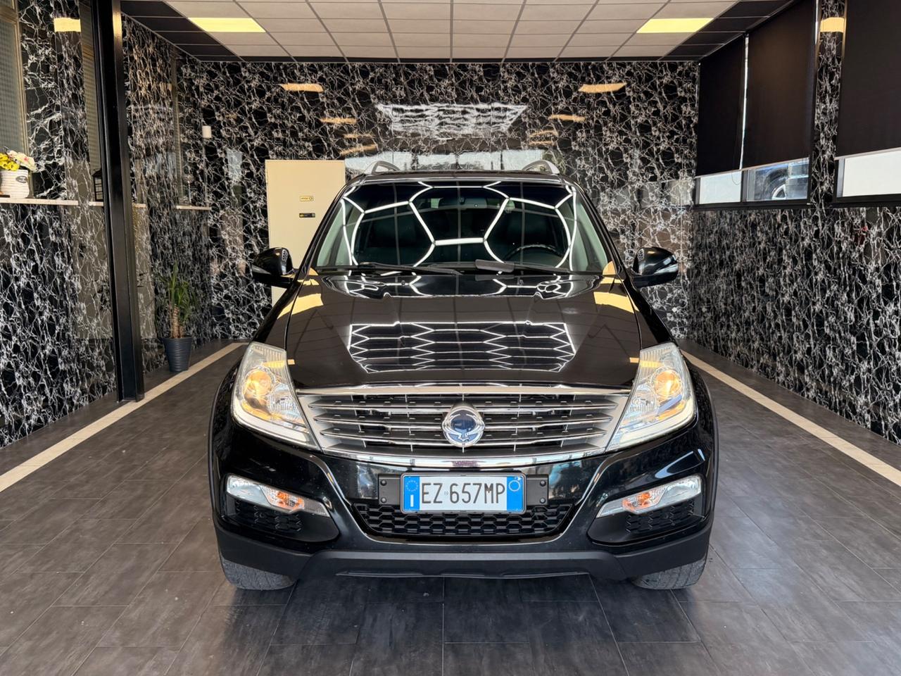 Ssangyong Rexton W 2.0 Xdi 4WD A/T Top