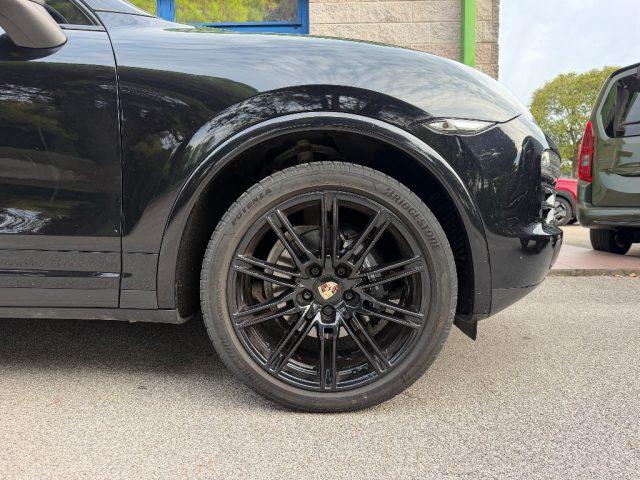 PORSCHE Cayenne 3.0 V6 TDI 245CV TIPTRONIC TETTO PANORAMICO