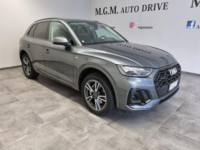 AUDI Q5 50 TFSI e quattro S tronic S line s-line
