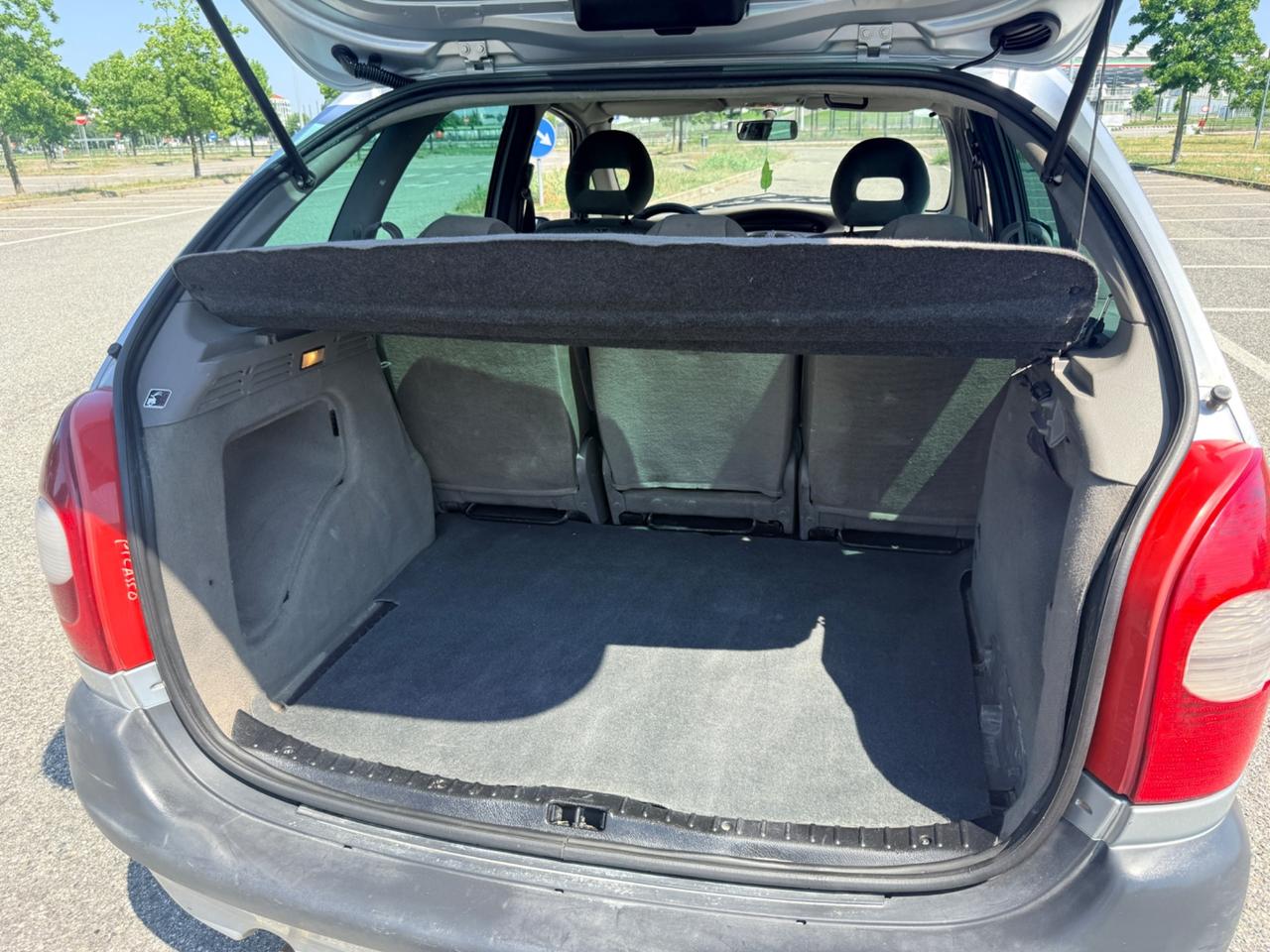 Citroen Xsara Picasso 1.6i 16V cat 5 porte SX