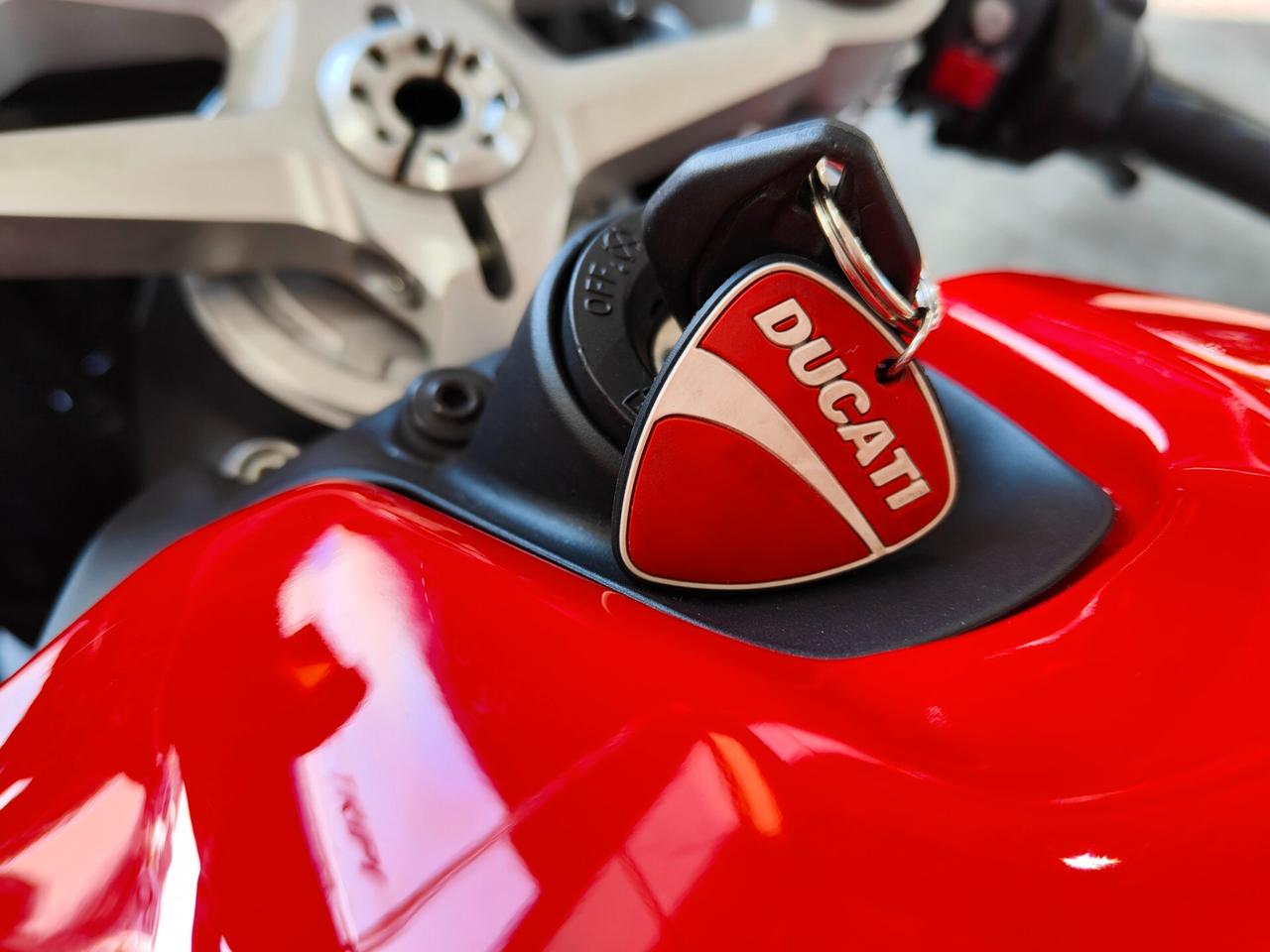 Ducati Panigale V2 Termignoni SBK