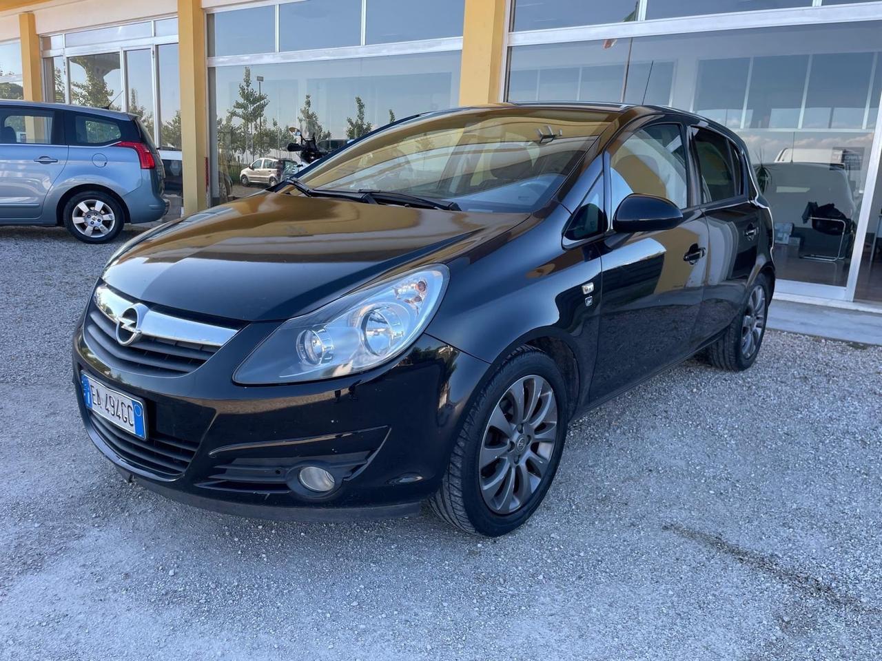 Opel Corsa 1.2 80CV 5 porte GPL-TECH Club