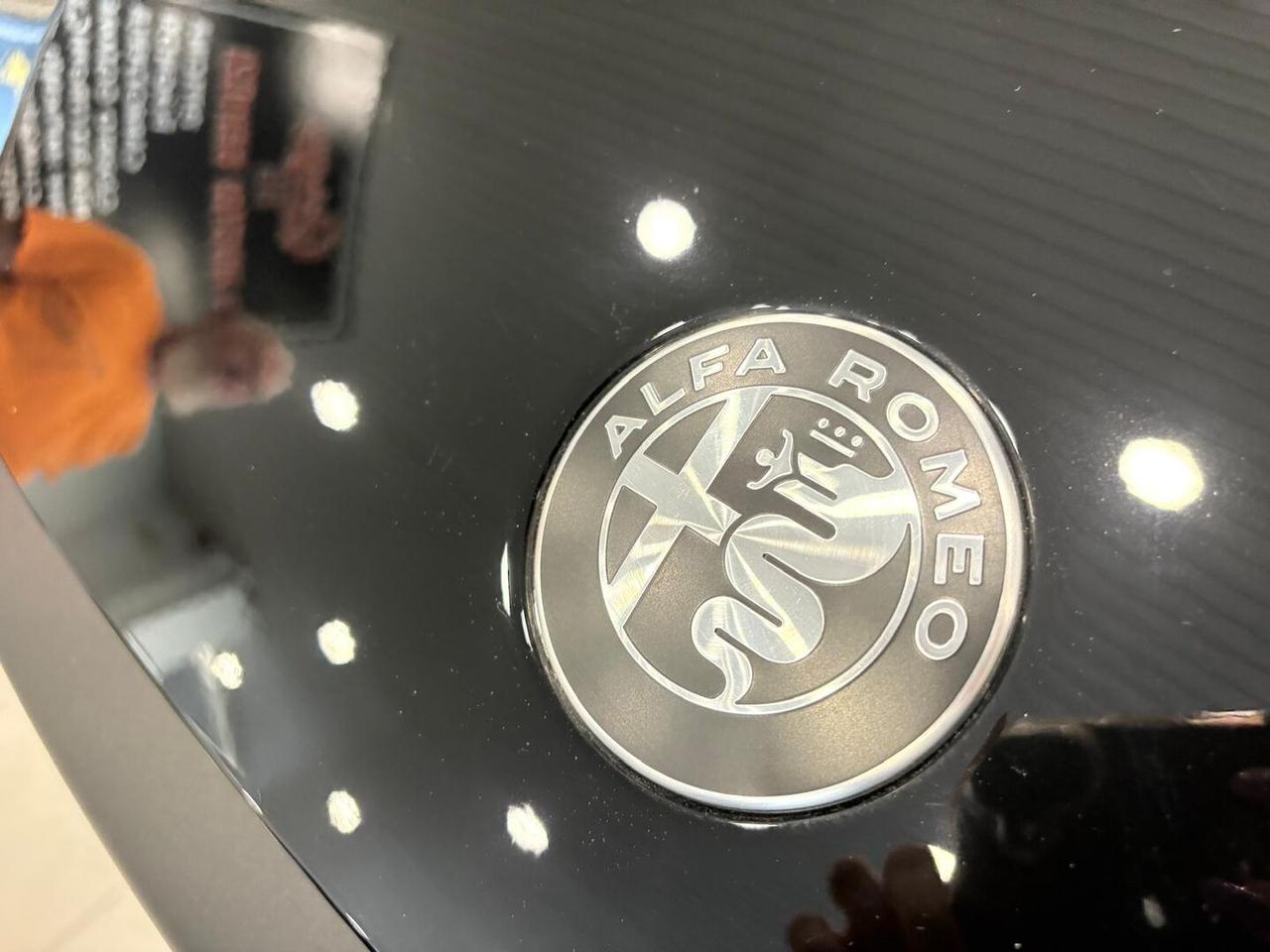Alfa Romeo Junior 1.2 ibrida Speciale 136cv edct6