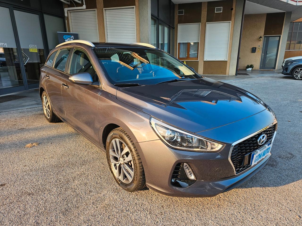 Hyundai i30 1.6 CRDi 110CV 5 porte Business