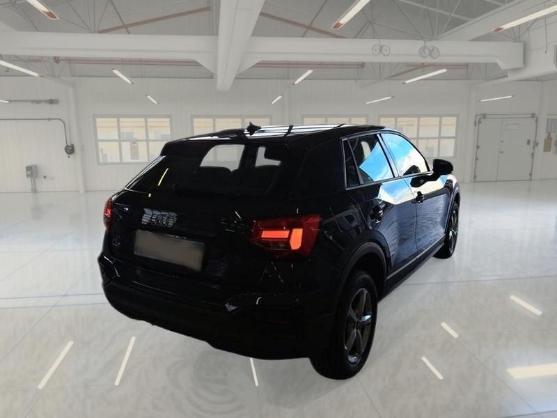 AUDI Q2 2.0 30 TDI BUSINESS S TRONIC SUV