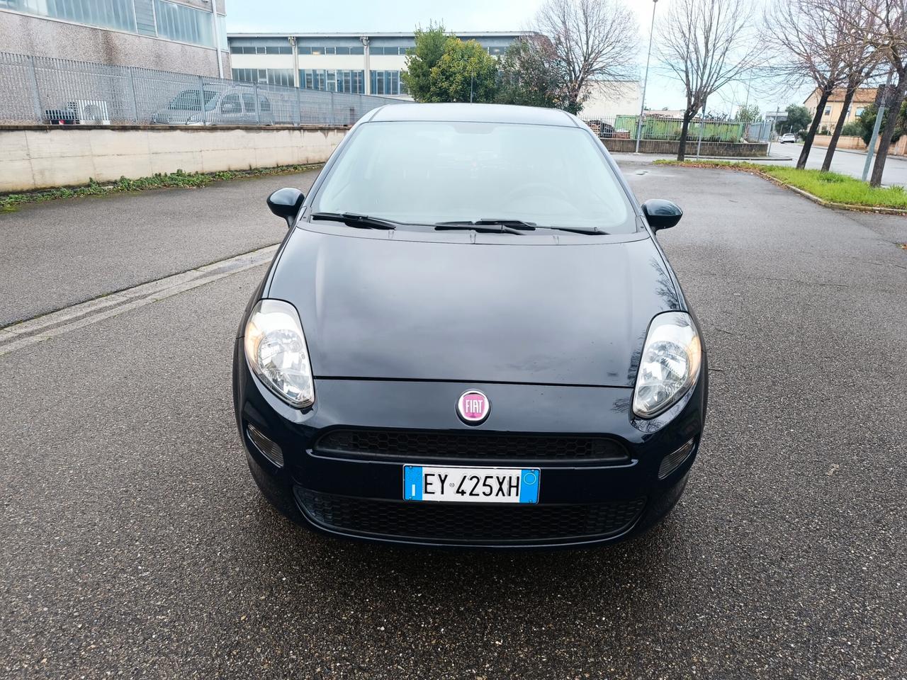 Fiat Punto 1.4 natural Power 2015 SOLO 134.000 KM