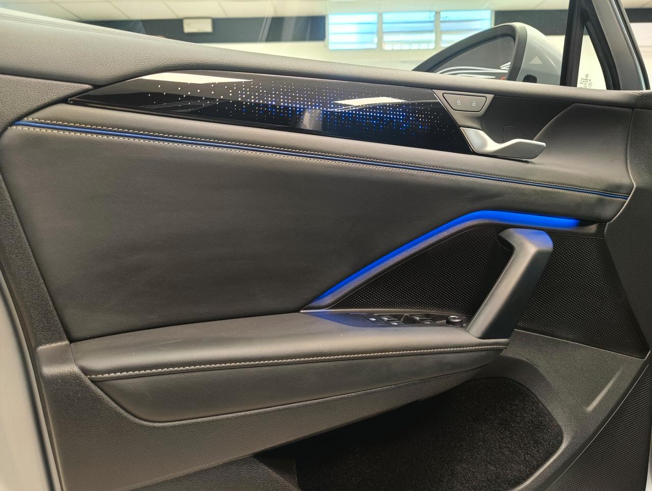 Volkswagen Tiguan 2.0 TDI 150 CV DSG R-Line