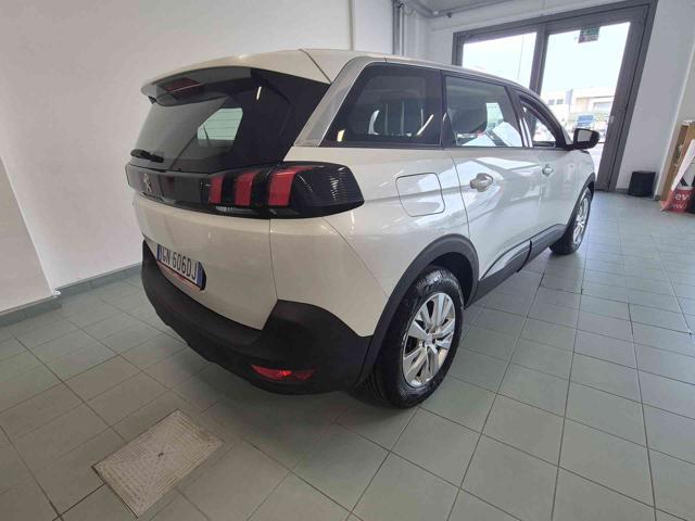 PEUGEOT 5008 BlueHDi 130 S&S Active Pack
