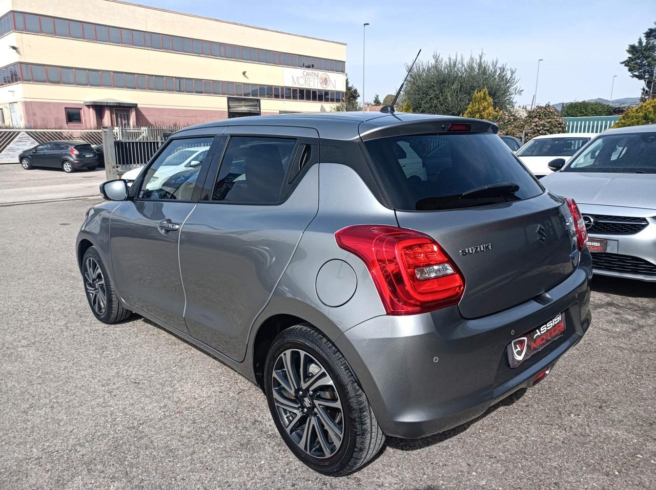 Suzuki Swift 1.2 Hybrid Top