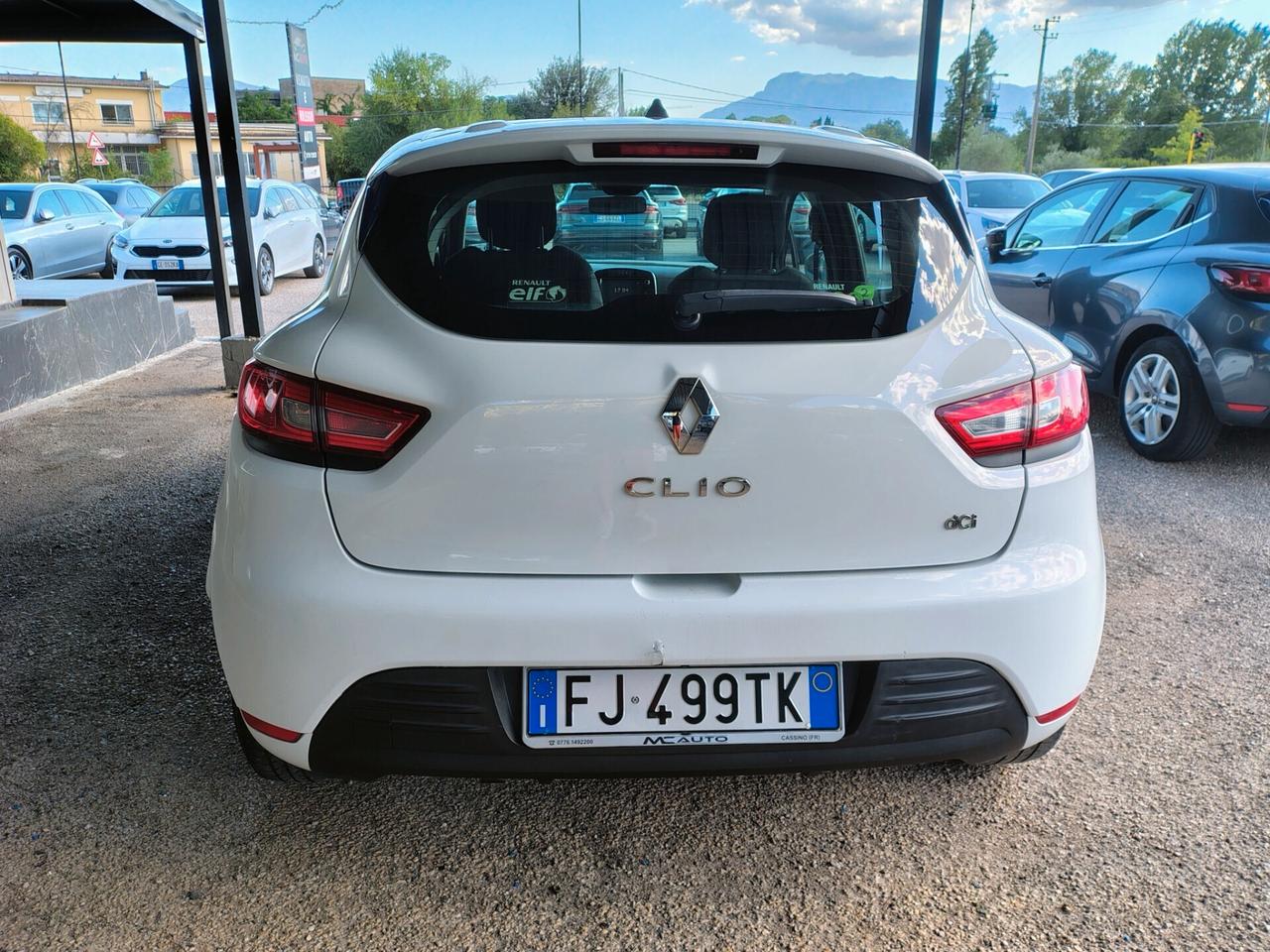 Renault Clio dCi 8V 75CV AUTOCARRO