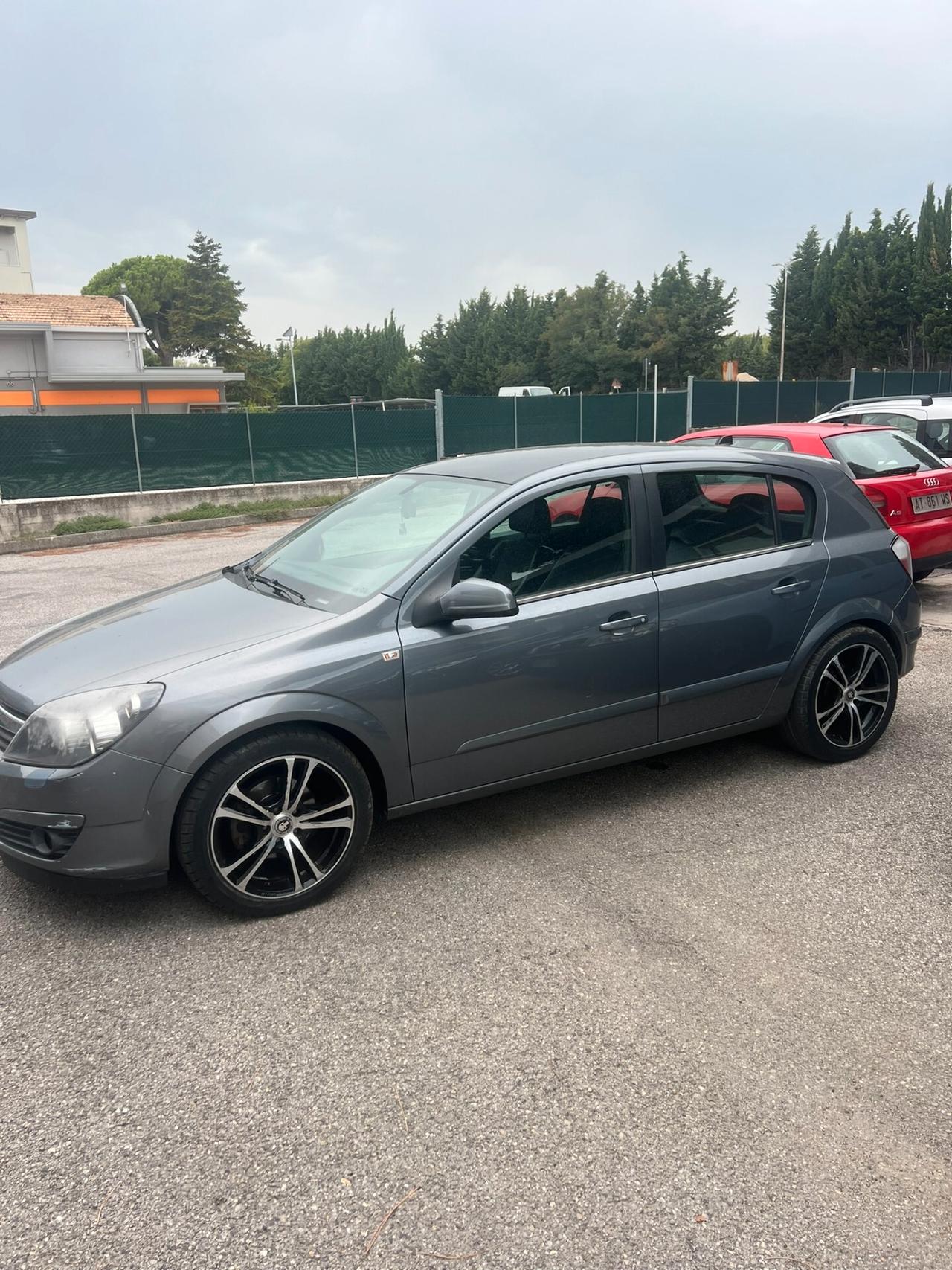 Opel Astra 1.7 CDTI 101CV 5 porte Club