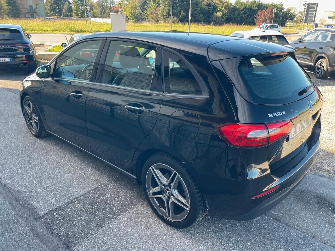 Mercedes-benz B 180 d Automatic Sport