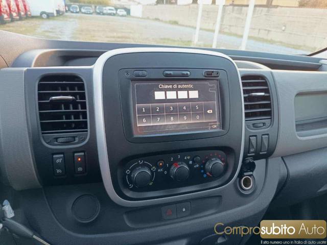 RENAULT Trafic T27 1.6 dCi 120CV + IVA 22%
