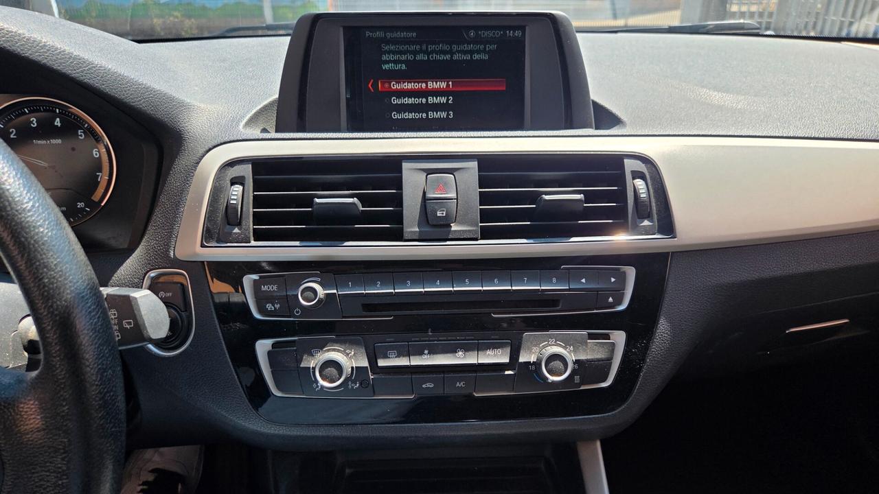 Bmw 118 118i 5p. Sport neo patentati unico proprietario