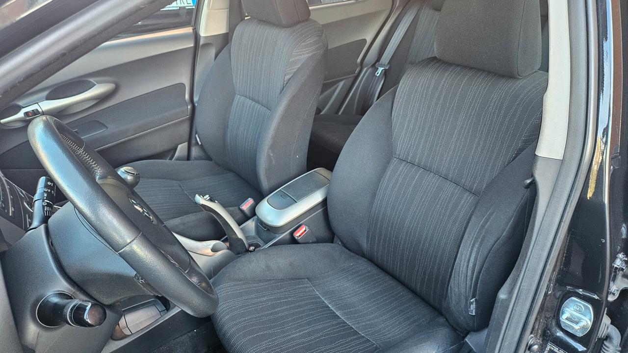 Toyota Auris 1.4 5 porte Sol