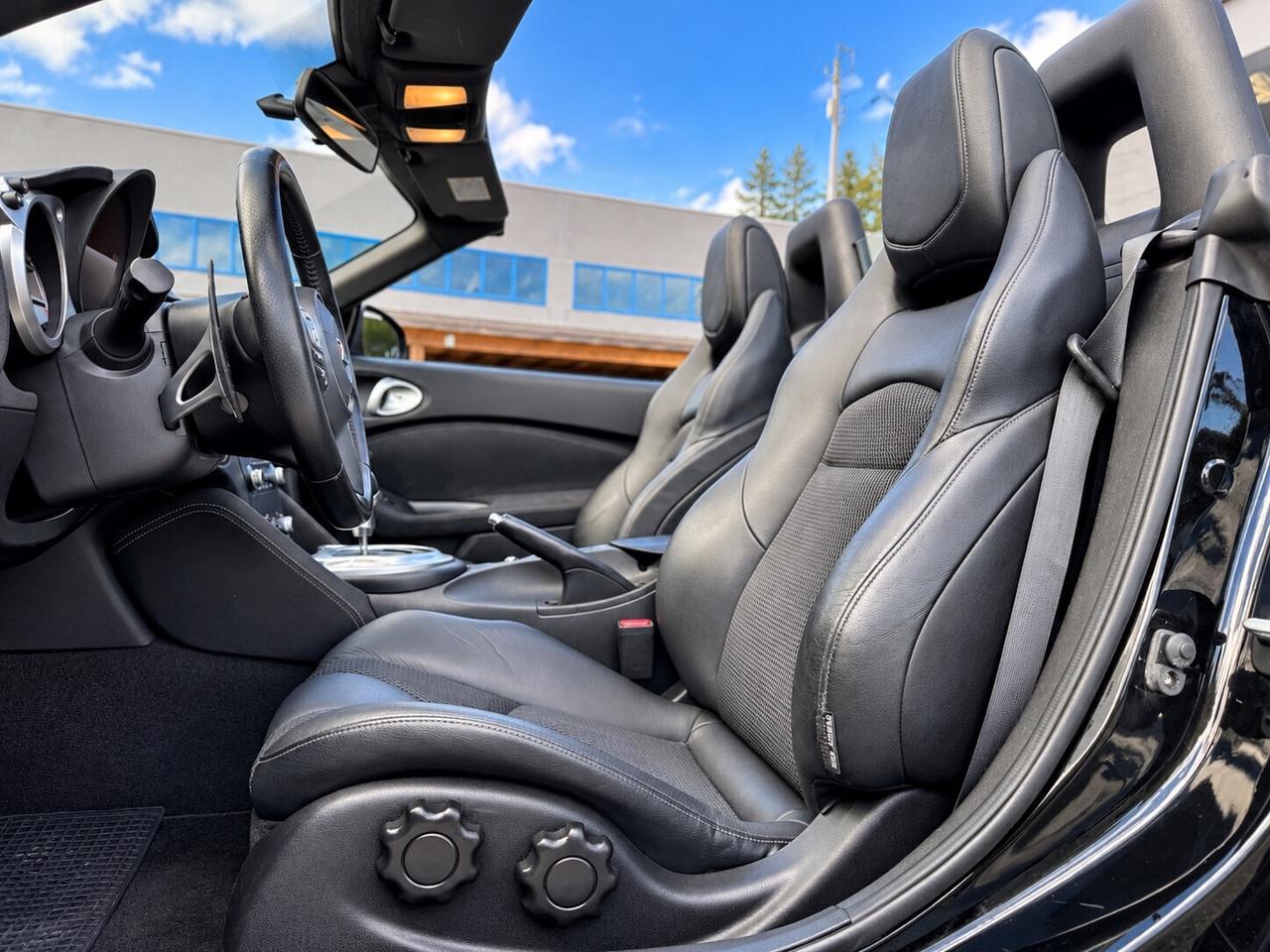 Nissan Z 370Z Roadster 3.7 V6 Lev 2