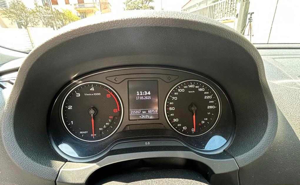 Audi A3 SPB 1.6 TDI clean diesel S tronic Ambition