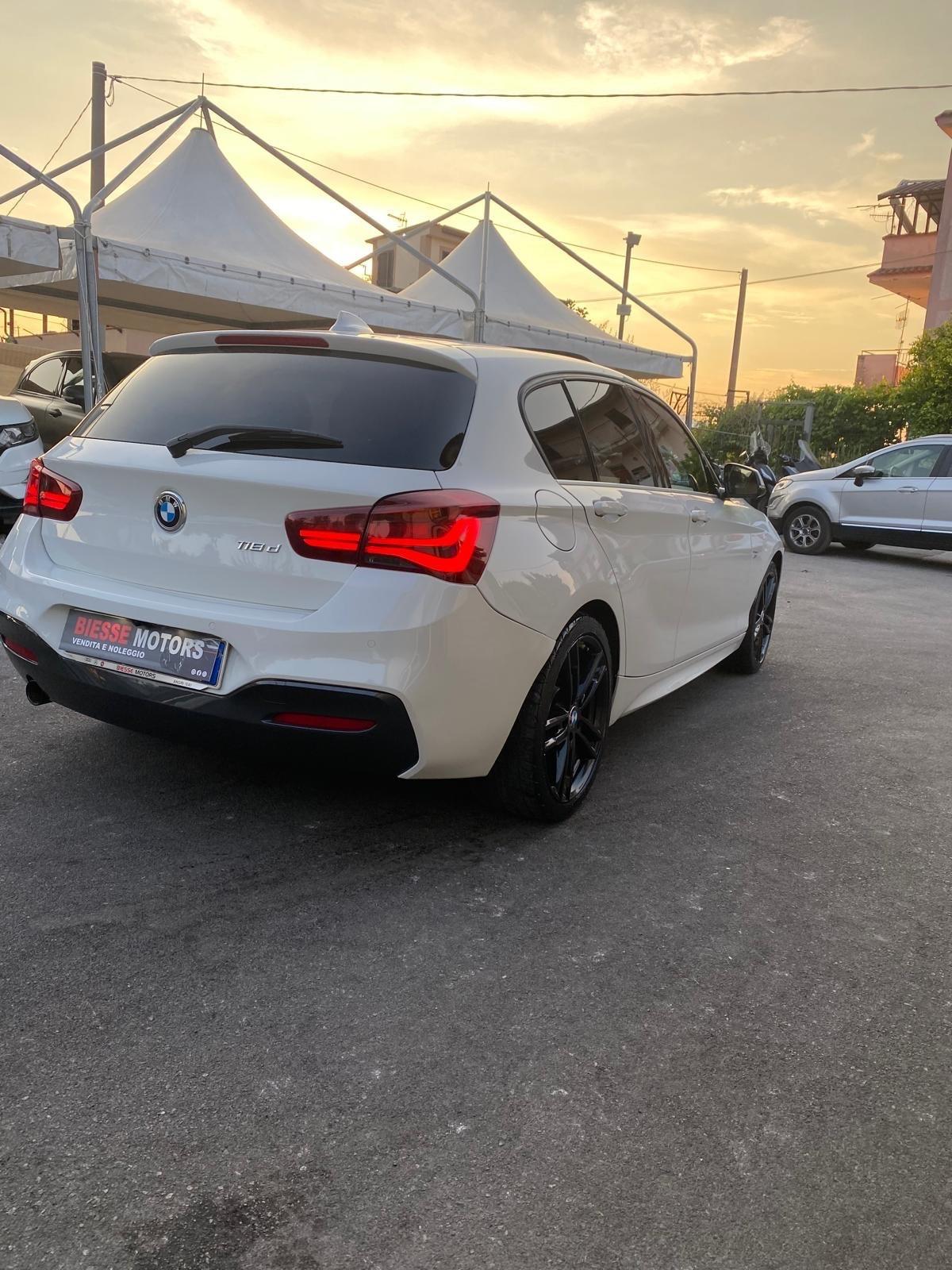 Bmw 118 118d 5p. Msport