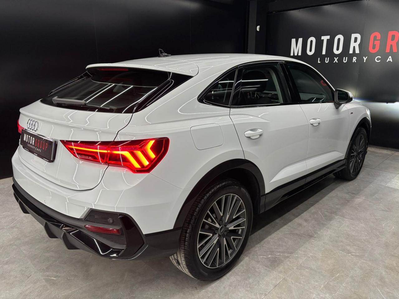 Audi Q3 SPB 35 TDI S tronic line edition 2.0 150CV