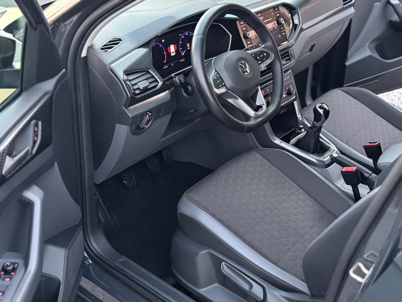 Volkswagen T-Cross 1.6 TDI Style Neopatentati !