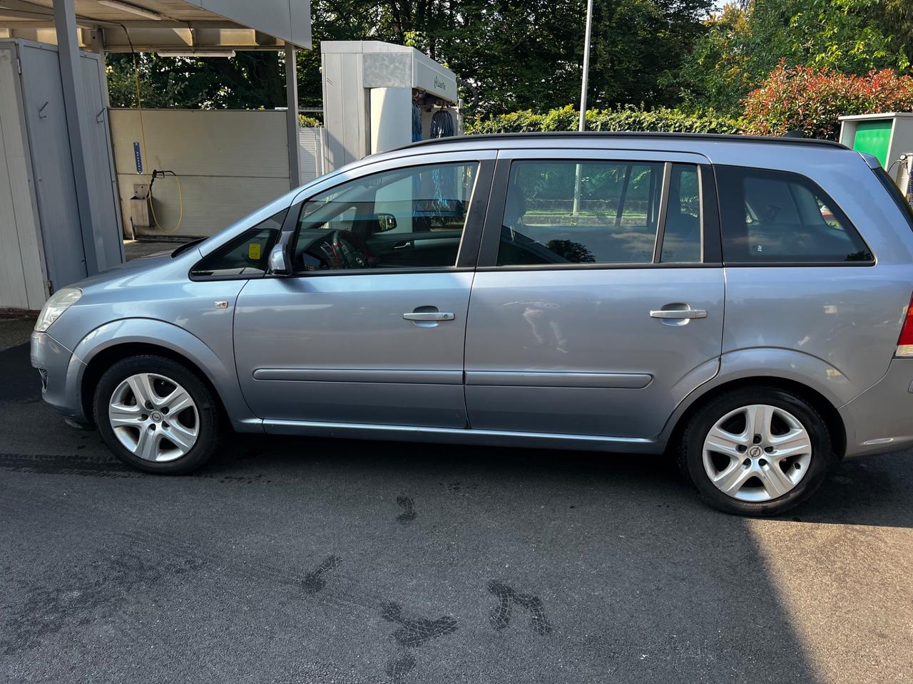 Opel Zafira 1.6 BENZINA / GPL 16V VVT Enjoy