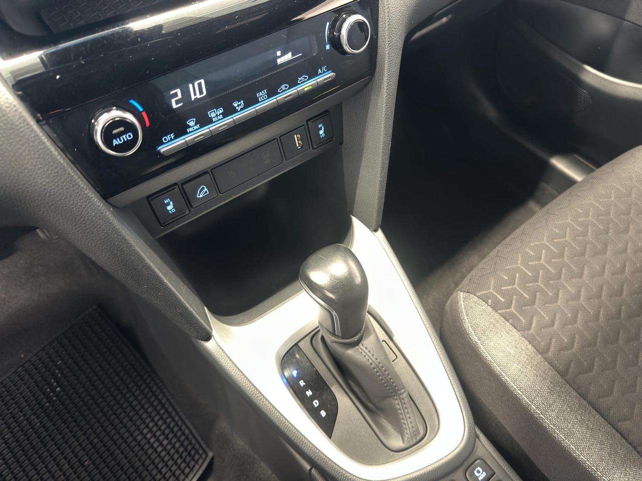 Toyota Yaris Cross 1.5h Trend awd-i 116cv e-cvt