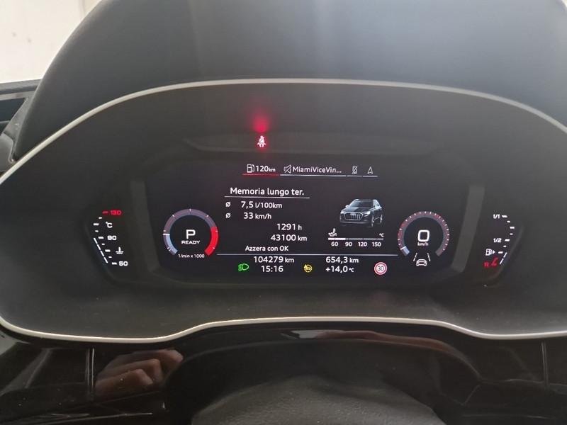 AUDI Q3 35 TDI S TRONIC BUSINESS ADVANCED SUV