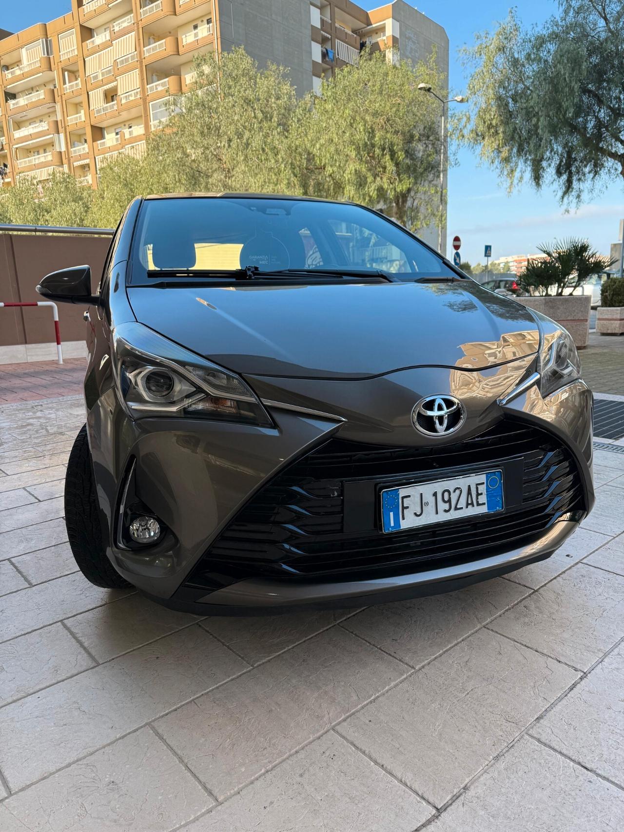 Toyota Yaris 1.0 gpl