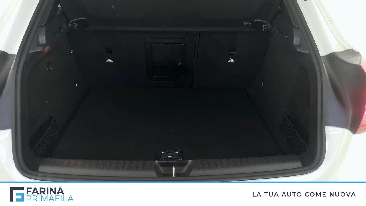 Mercedes-Benz GLA - X156 - GLA 220 d Premium 4matic auto