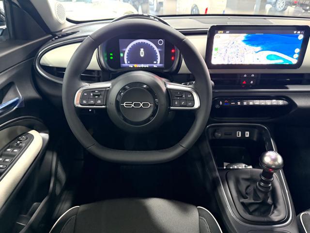 FIAT 600 KM0 LA PRIMA 100CV+CARPLAY WI-FI+18''+RCAM+2PDC