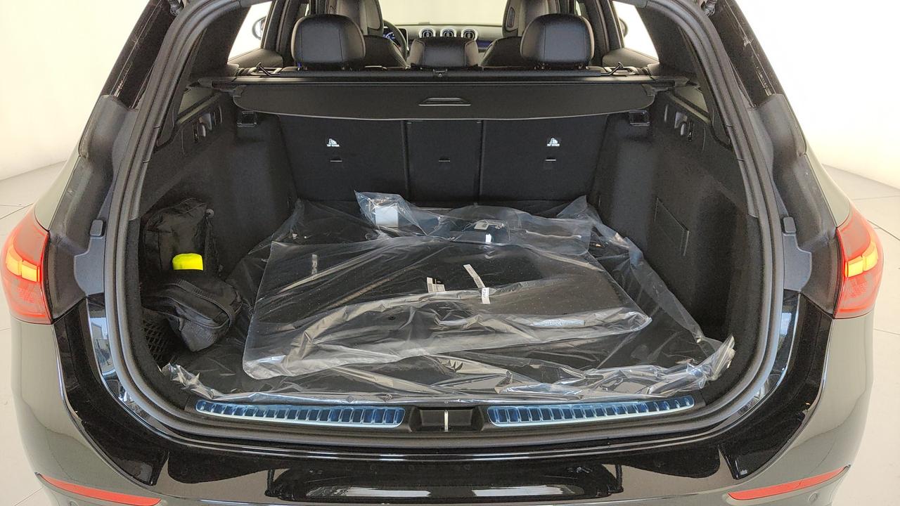 Mercedes-Benz C 220 d 4MATIC Station Wagon Travel Edit