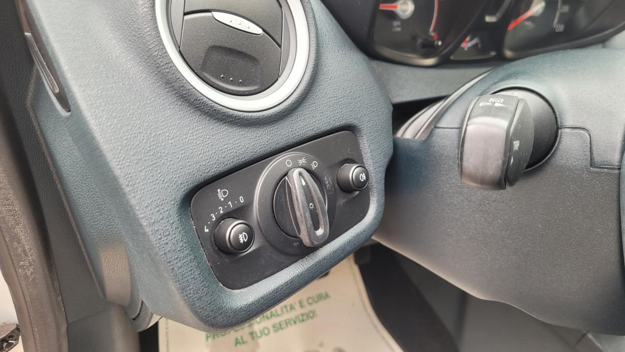 Ford Fiesta 1.4 TDCi 70CV 5p. Titanium.Bs.