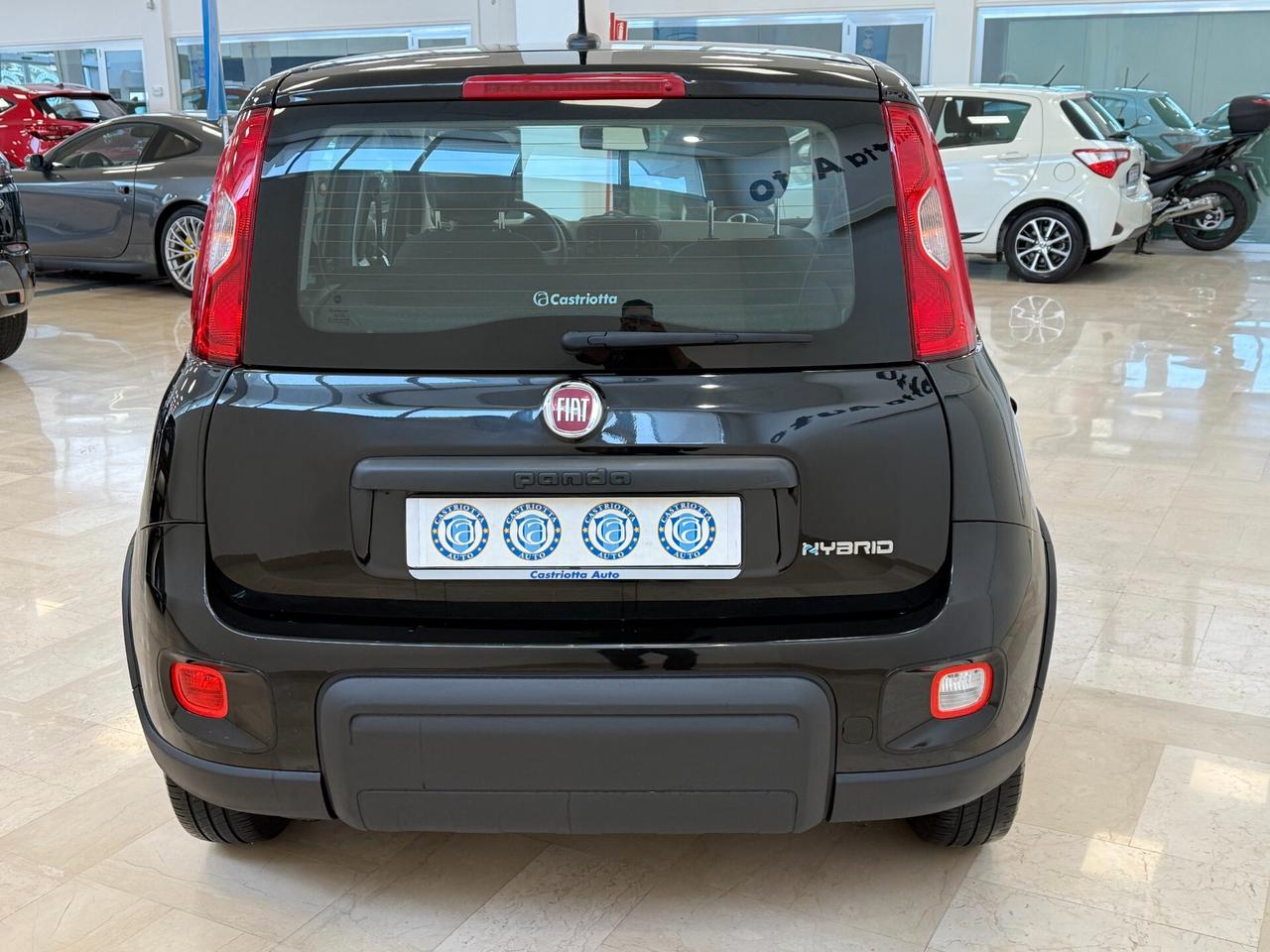 Fiat Panda 1.0 firefly hybrid