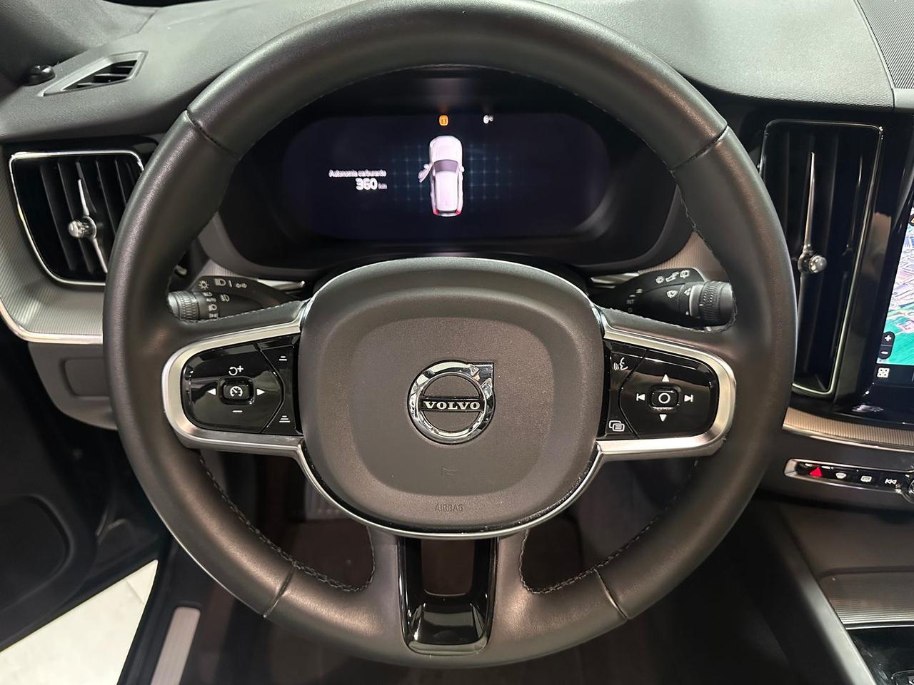 Volvo XC 60 Plus Dark 2.0 B4 MHEV N1 GARANZI #8622