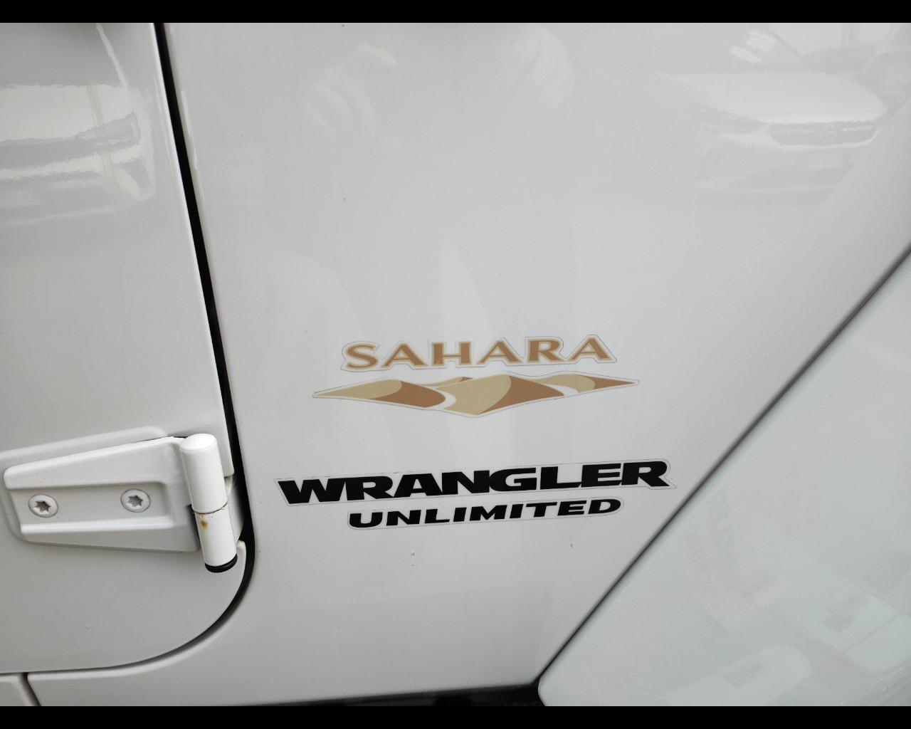 JEEP Wrangler 3ª serie Wrangler Unlimited 2.8 CRD DPF Sahara Auto